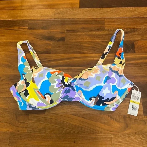 NWT Anne Cole Floral Twist Front Bikini Top 38 C 40 B - Picture 1 of 6